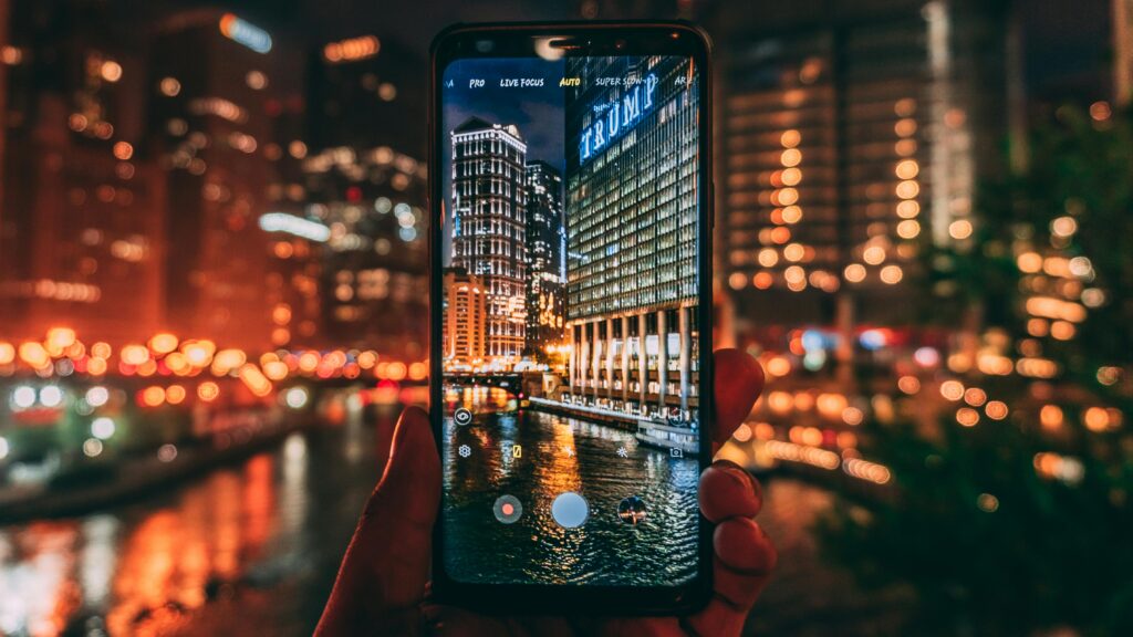 Best 5G Mobile For Travel